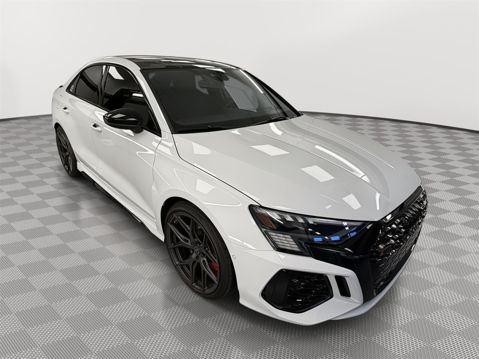 2024 AUDI RS3