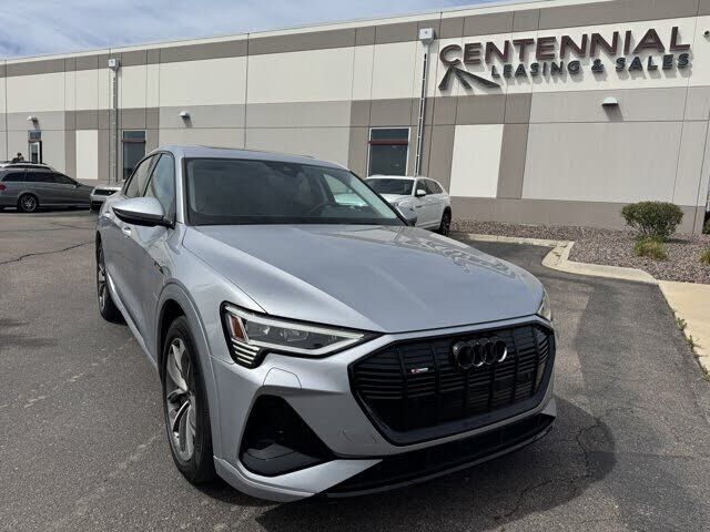 2021 AUDI e-tron Sportback
