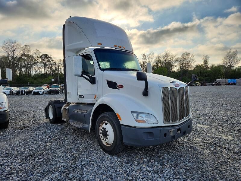 2018 PETERBILT 579