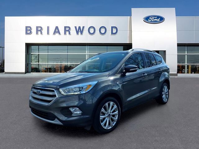 2017 FORD Escape