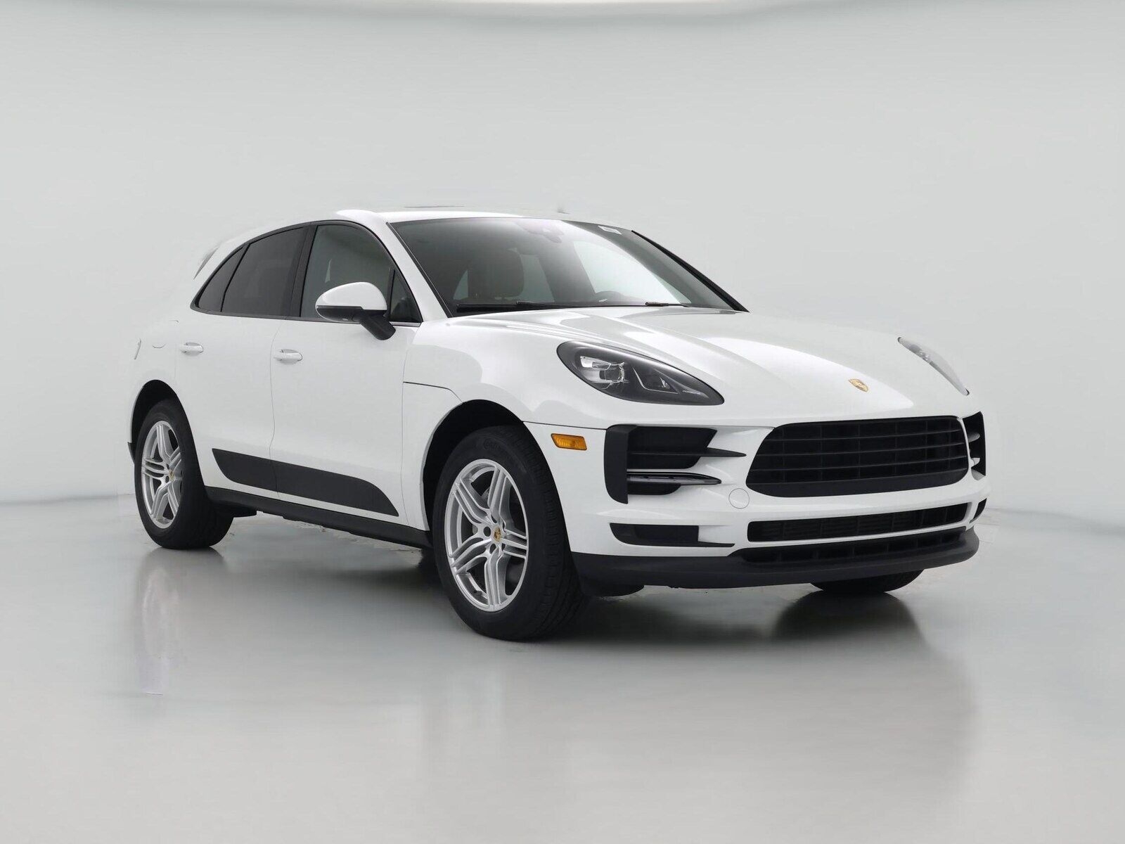 2020 PORSCHE Macan