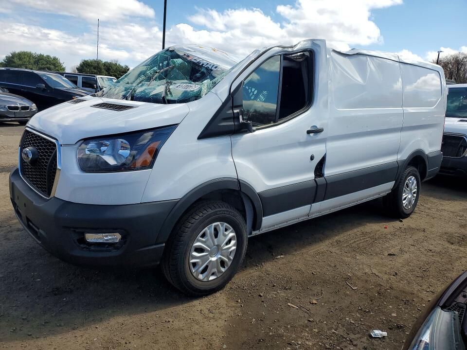 2025 FORD Transit