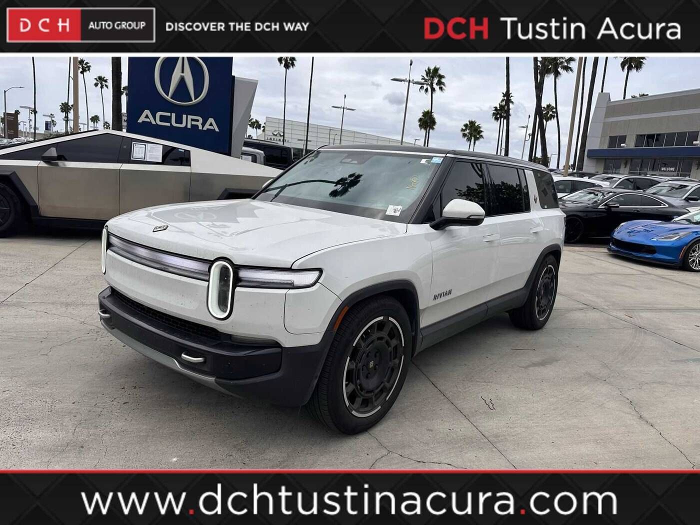 2025 RIVIAN R1S