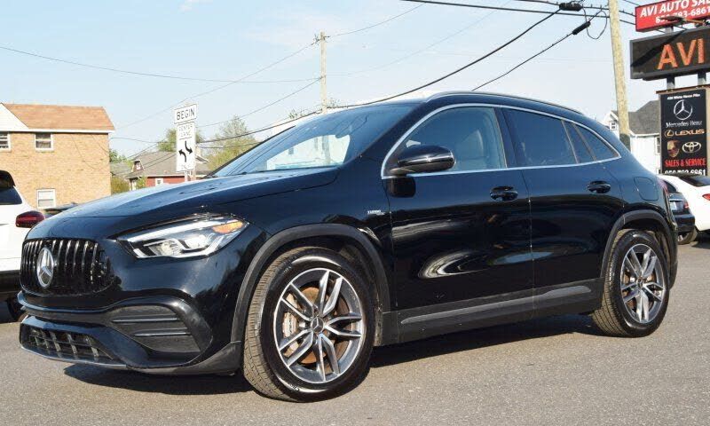 2022 MERCEDES-BENZ GLA-Class