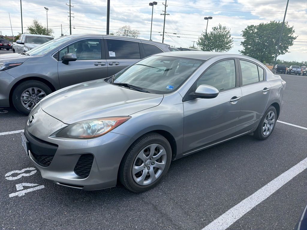 2013 MAZDA Mazda3
