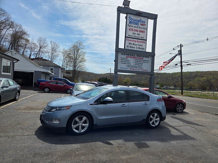 2013 CHEVROLET Volt