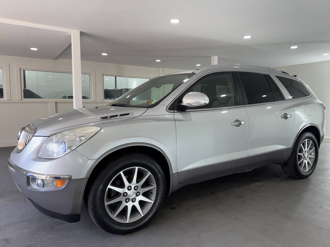 2010 BUICK Enclave