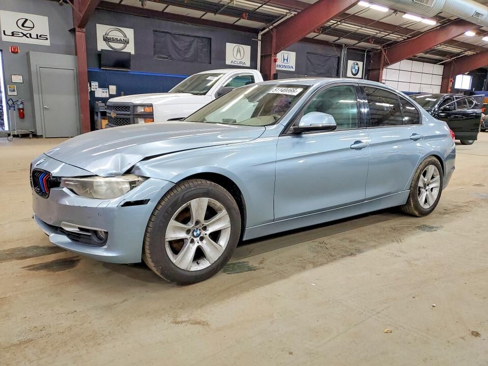 2013 BMW 3 Series