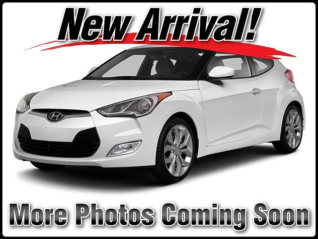 2013 HYUNDAI Veloster
