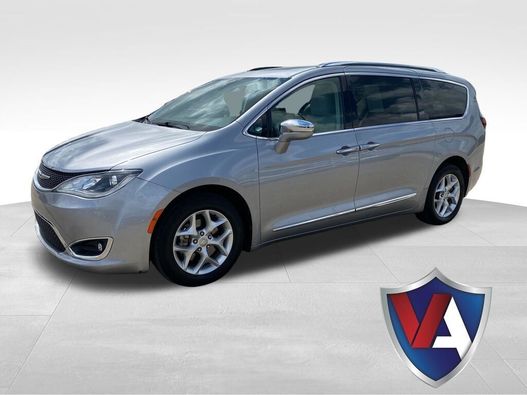 2020 CHRYSLER Pacifica