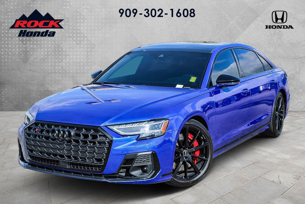 2024 AUDI S8