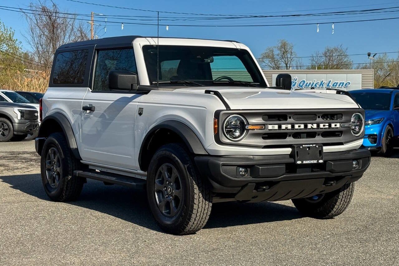 2024 FORD Bronco