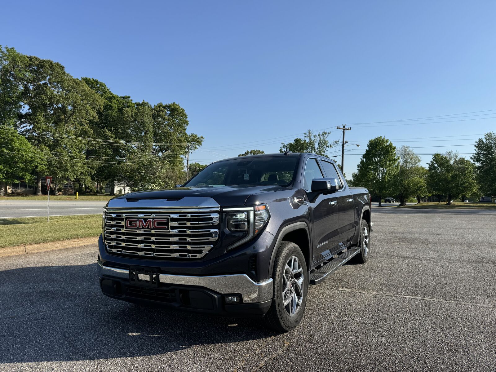 2023 GMC Sierra
