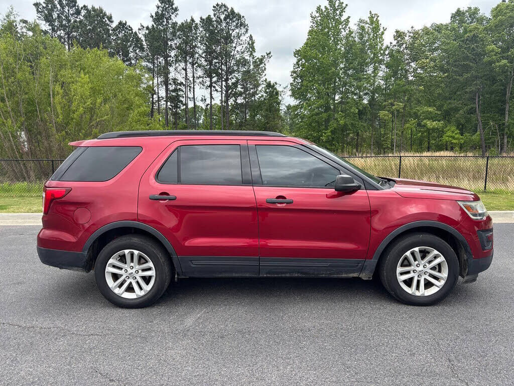 2017 FORD Explorer