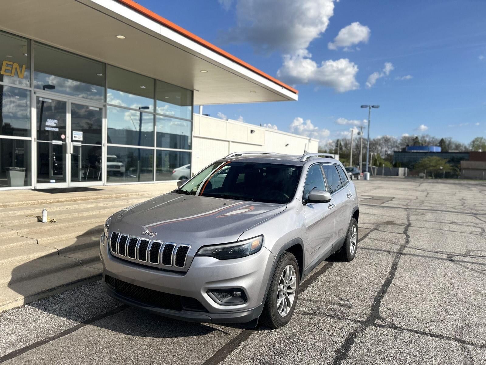 2020 JEEP Cherokee