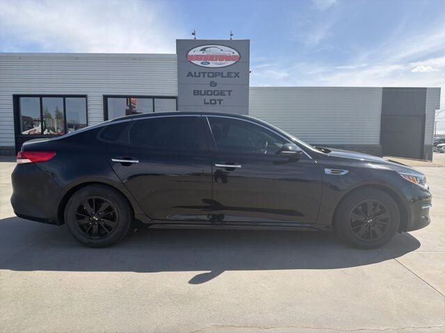 2018 KIA Optima
