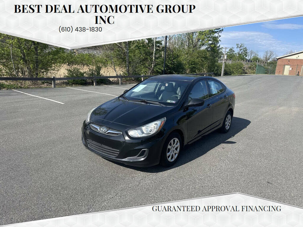 2013 HYUNDAI Accent