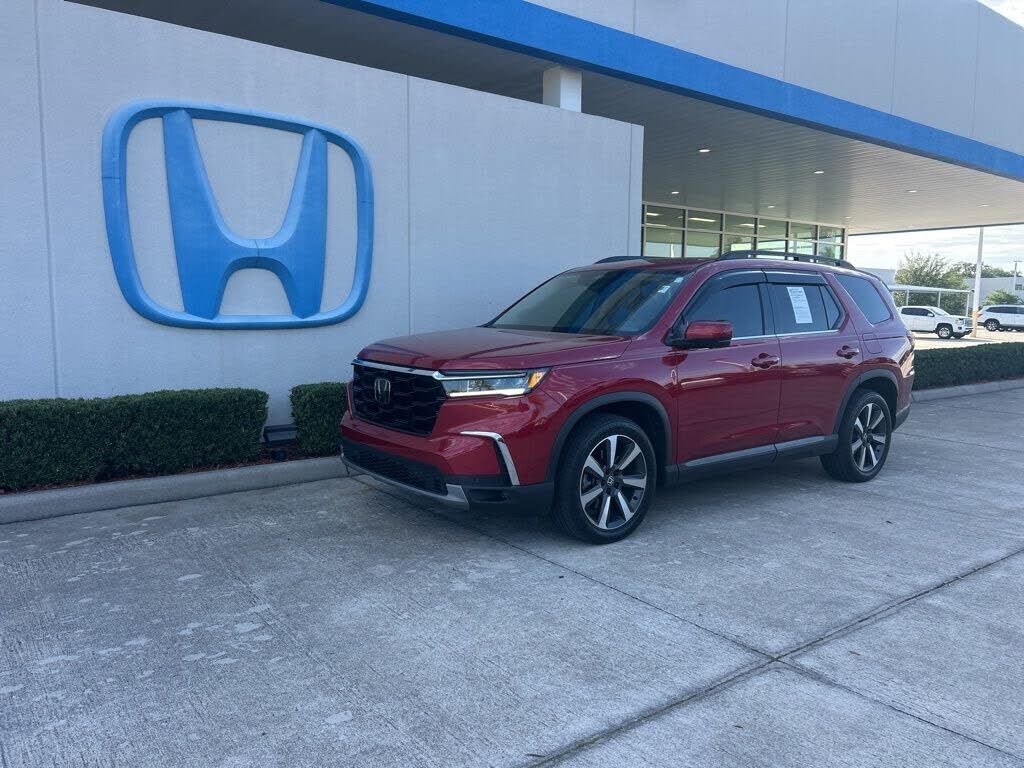2023 HONDA Pilot