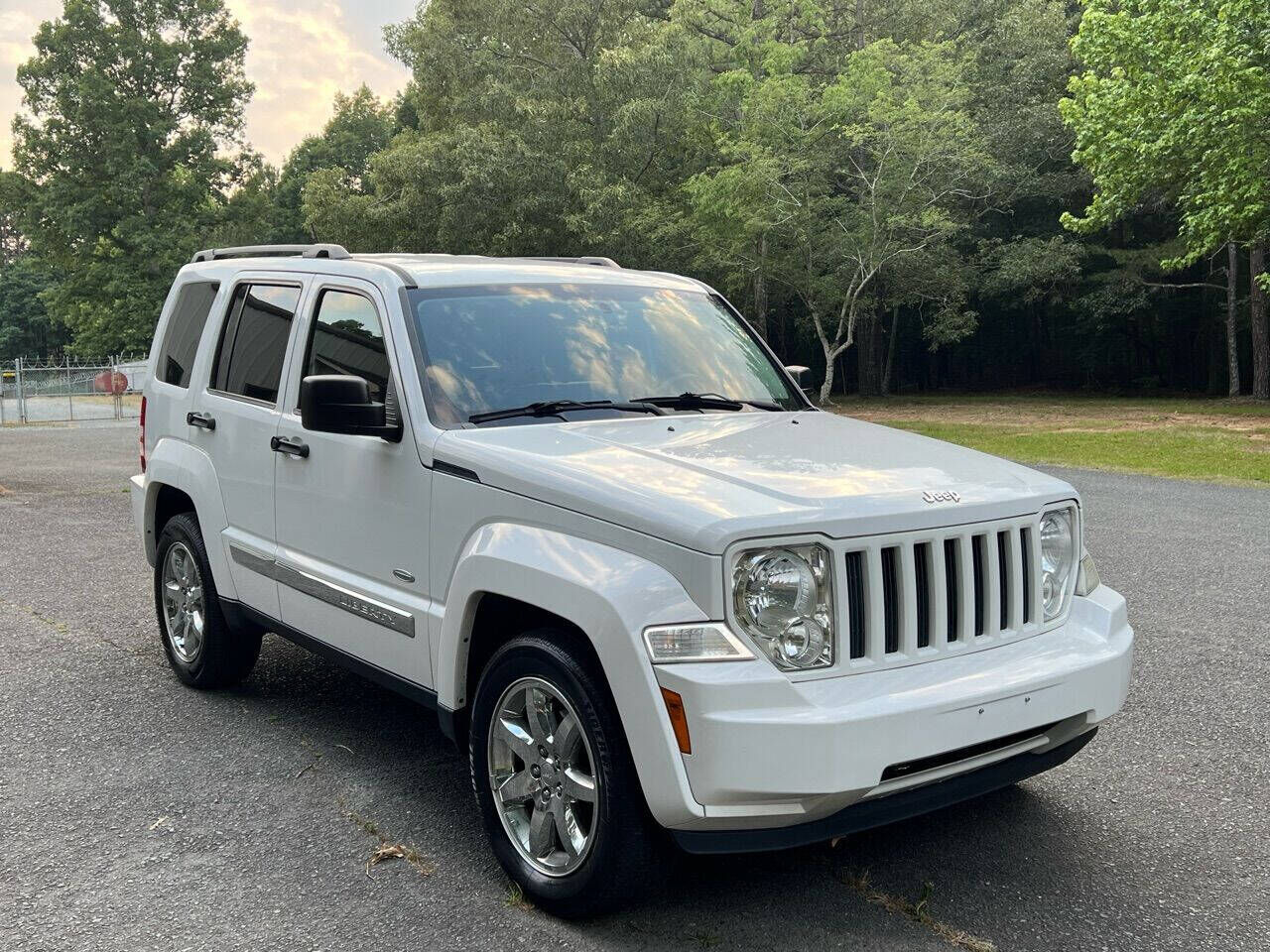 2012 JEEP Liberty