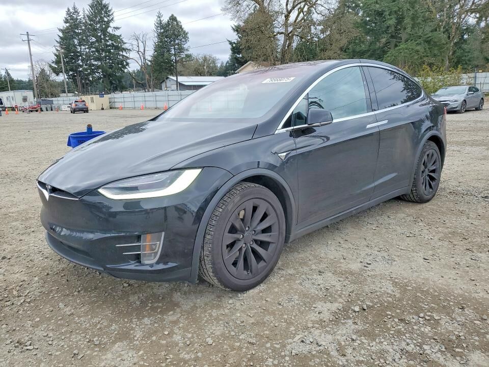2018 TESLA Model X