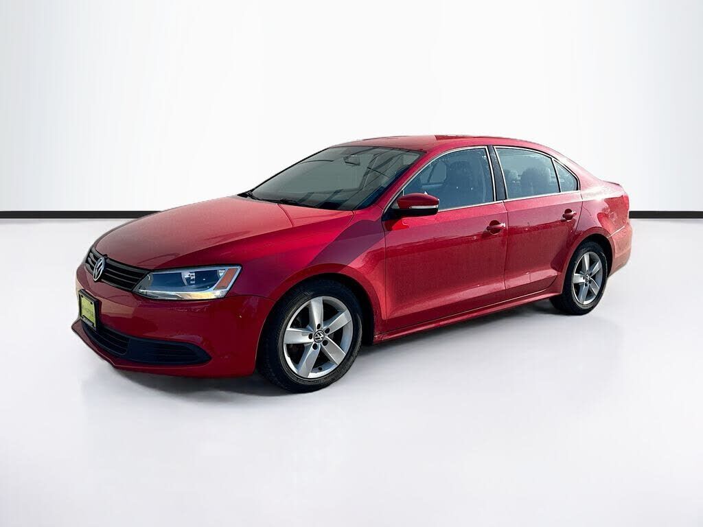 2012 VOLKSWAGEN Jetta