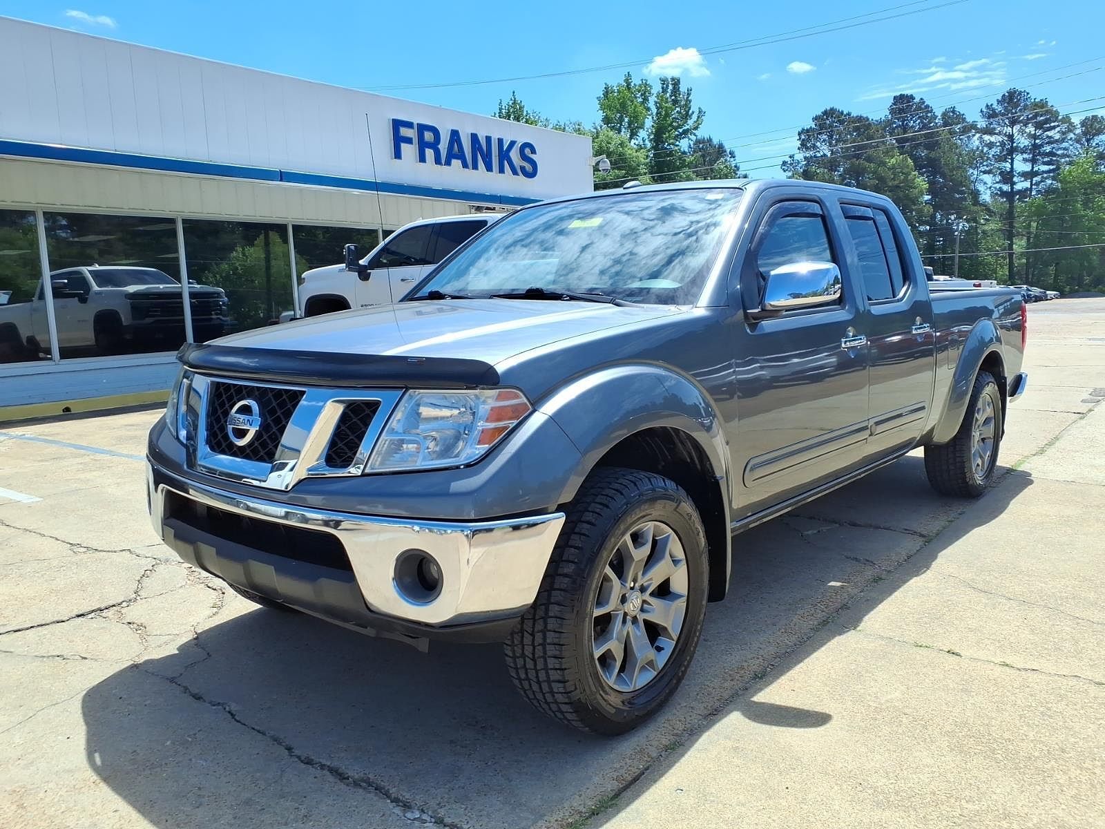 2016 NISSAN Frontier