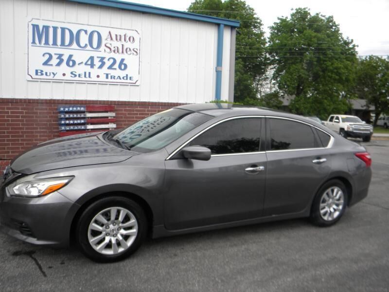 2017 NISSAN Altima