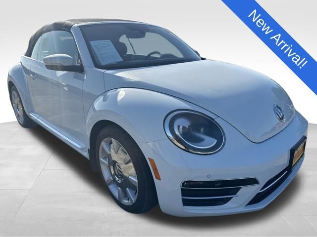 2017 VOLKSWAGEN Beetle