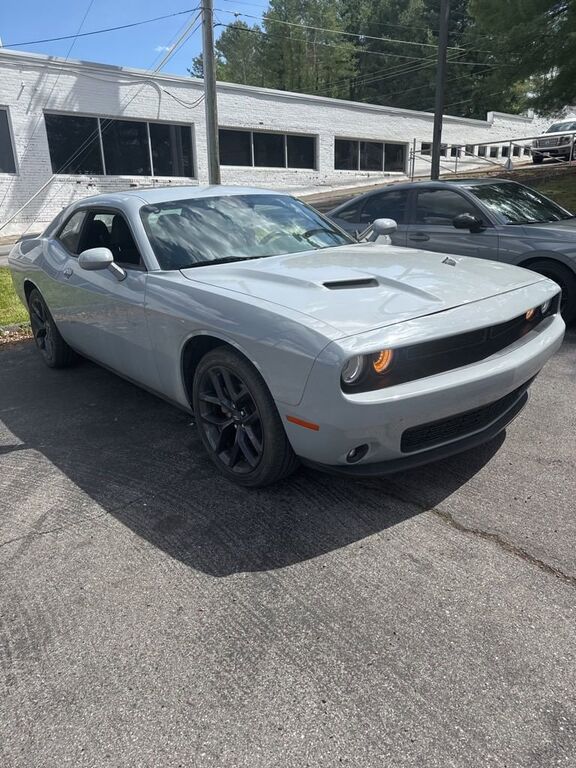 2021 DODGE Challenger