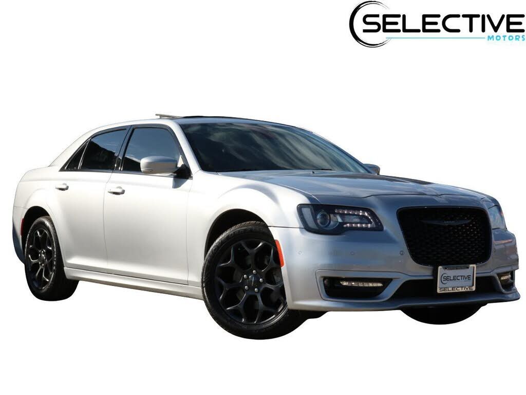 2021 CHRYSLER 300