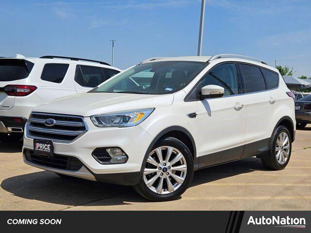 2017 FORD Escape