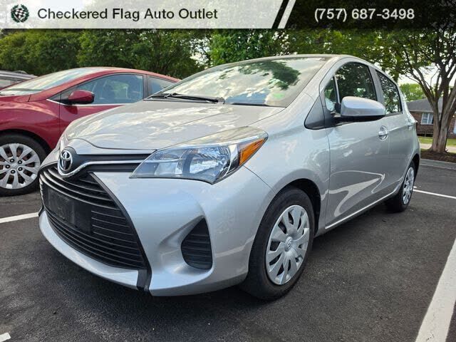 2016 TOYOTA Yaris
