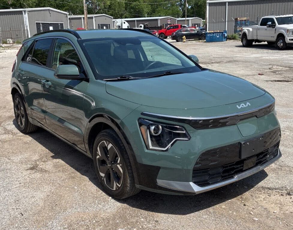 2024 KIA Niro
