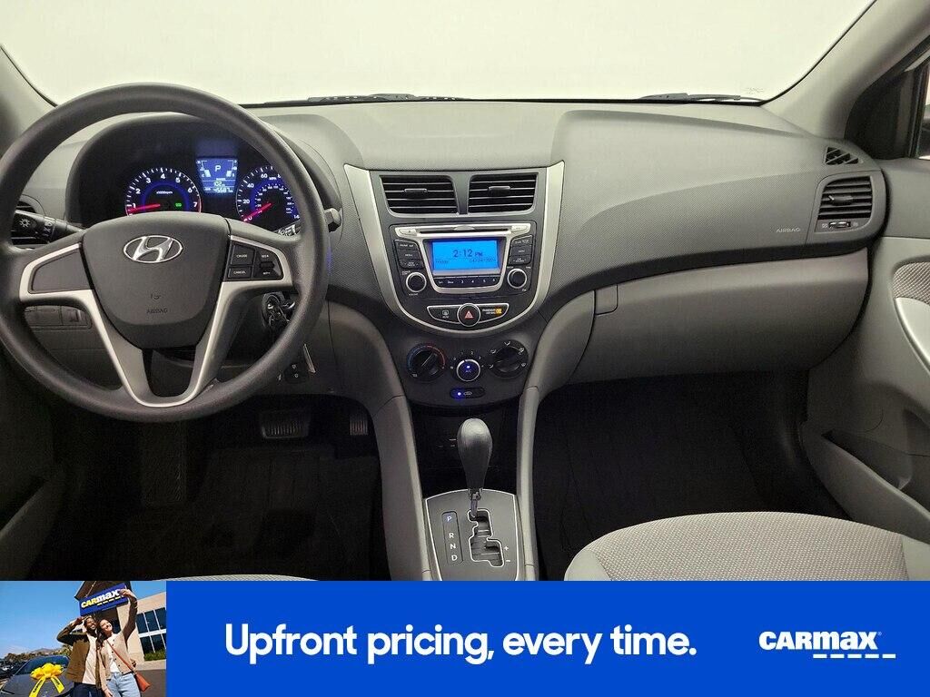 2014 HYUNDAI Accent