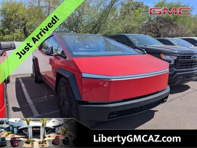 2024 TESLA Cybertruck