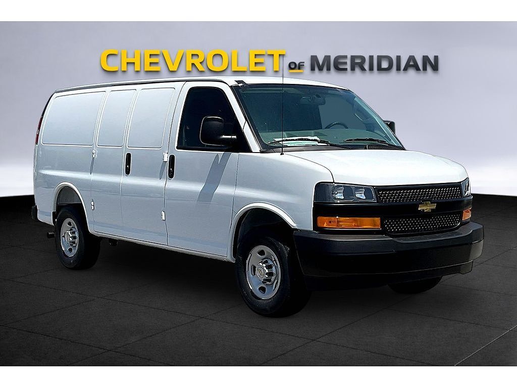 2026 CHEVROLET Express