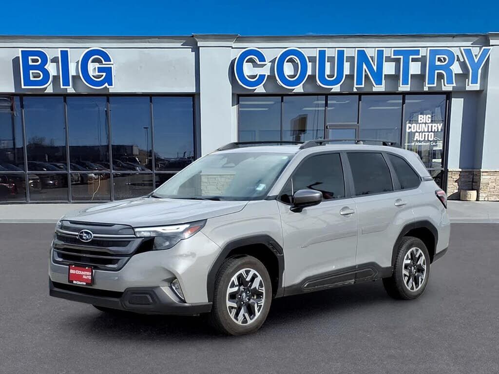 2025 SUBARU Forester