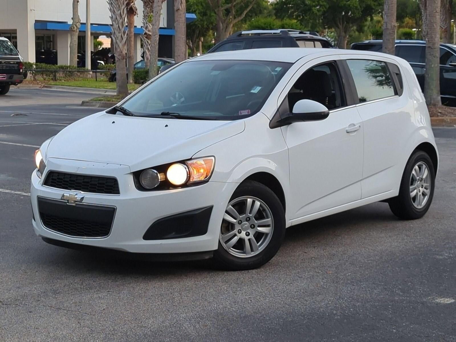 2013 CHEVROLET Sonic