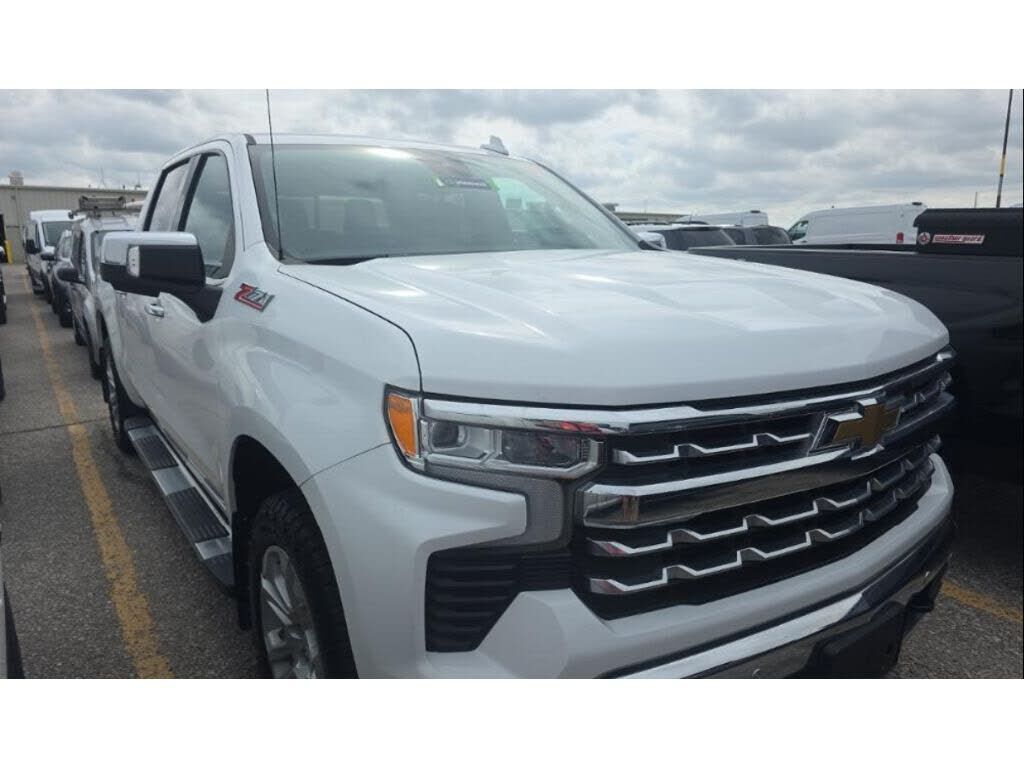 2023 CHEVROLET Silverado