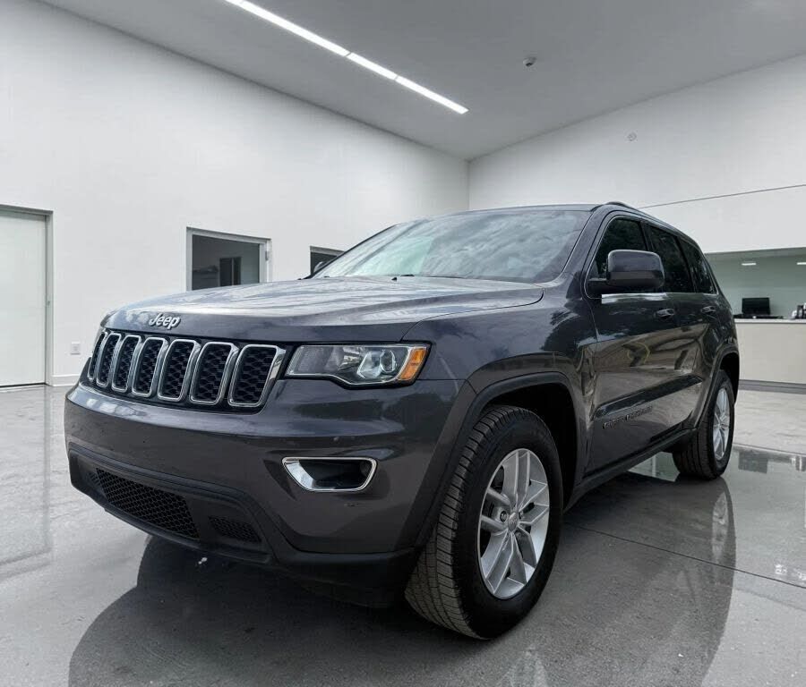 2017 JEEP Grand Cherokee