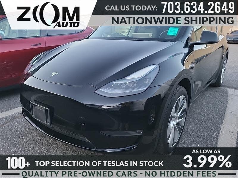 2023 TESLA Model Y