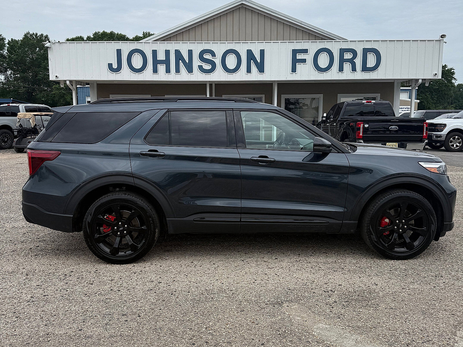 2023 FORD Explorer