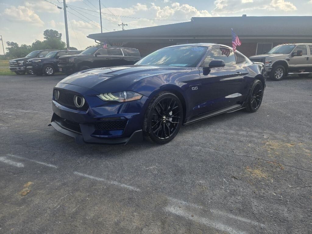 2019 FORD Mustang