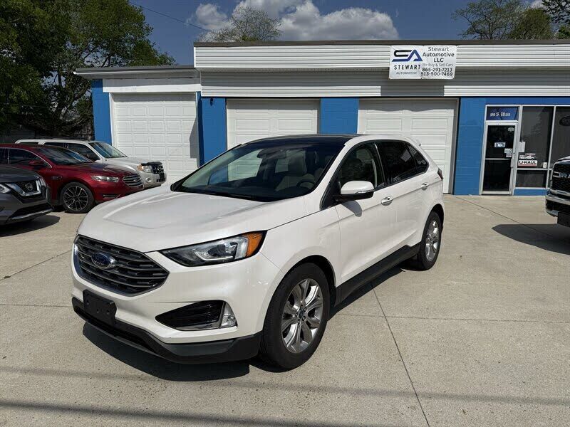 2019 FORD Edge