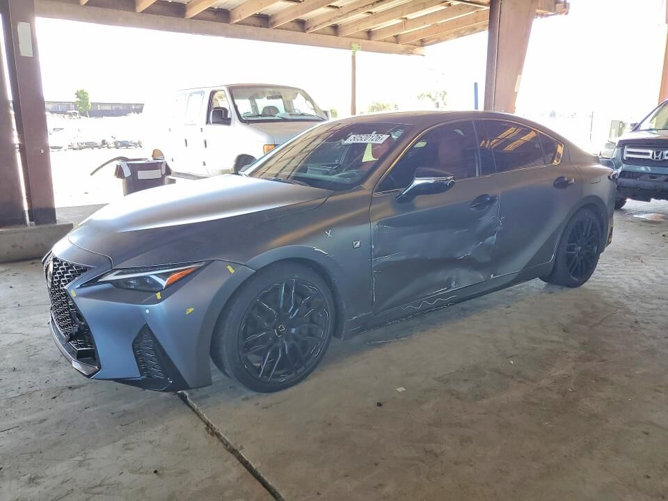 2021 LEXUS IS