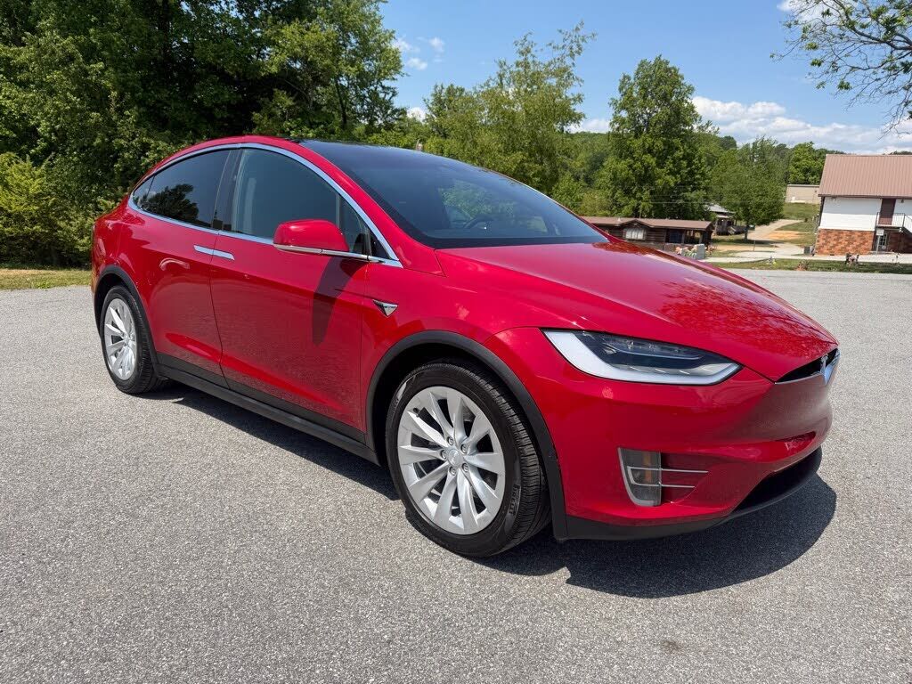 2018 TESLA Model X