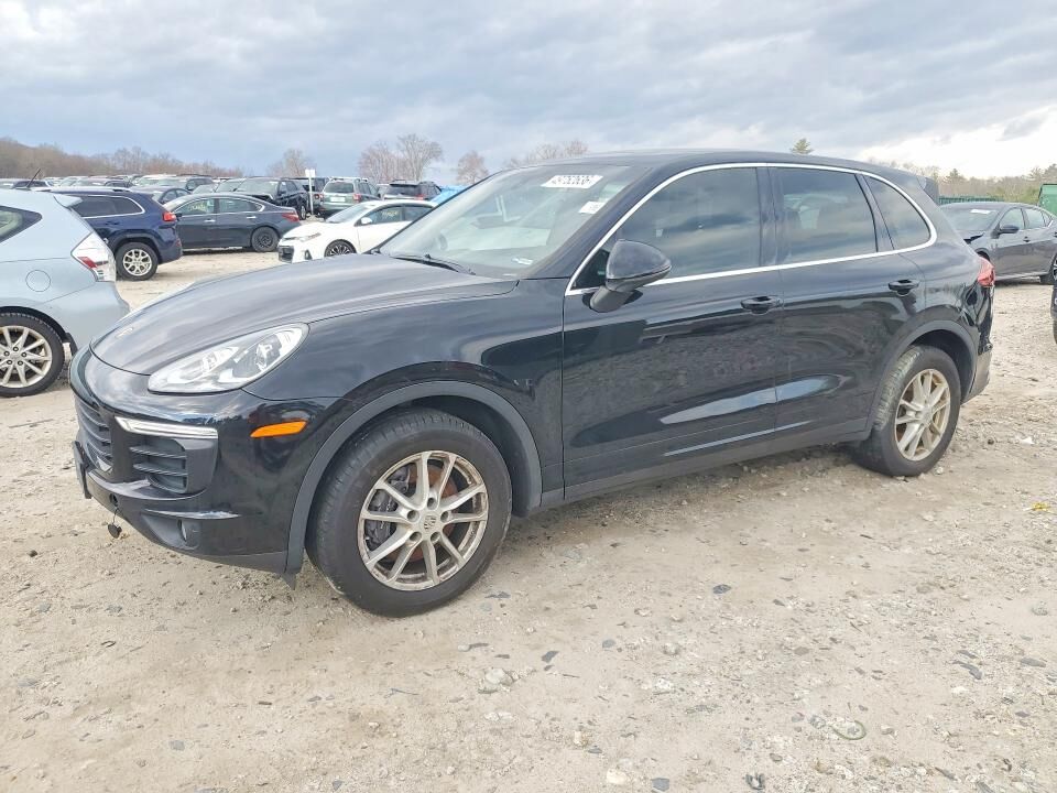 2016 PORSCHE Cayenne
