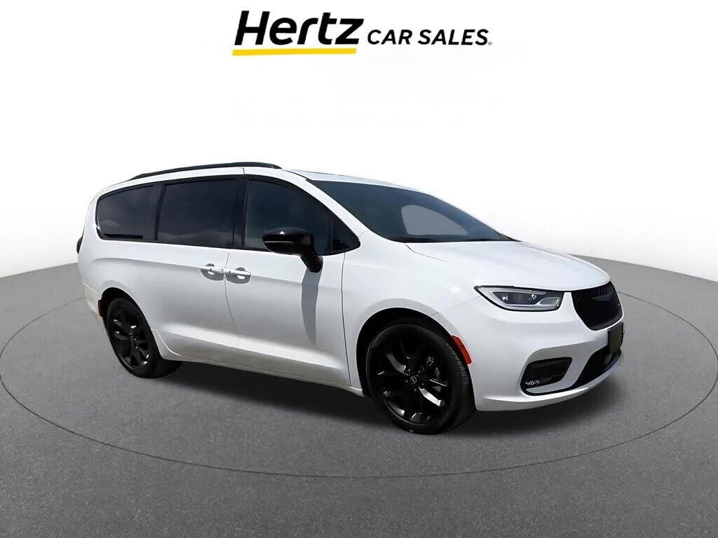2025 CHRYSLER Pacifica