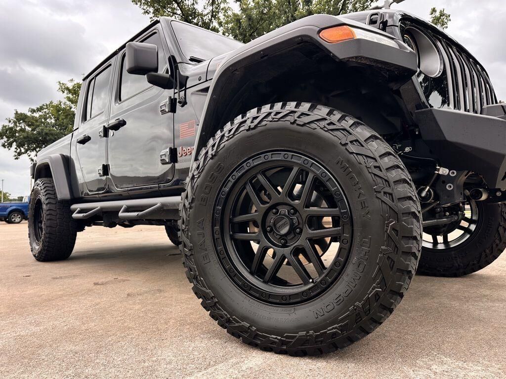 2023 JEEP Gladiator