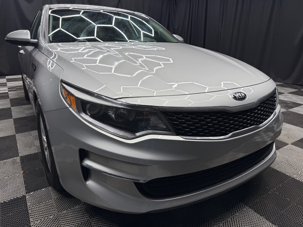 2018 KIA Optima